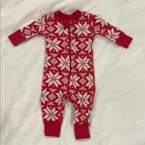 Hanna Andersson Scandi Snowflake Sleeper Zip